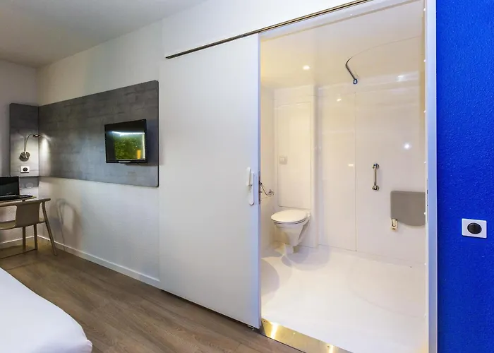 Ibis Budget Hotel 2*